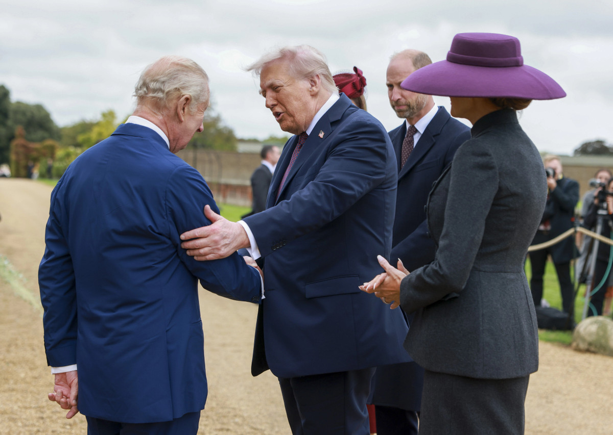 Trumpi mbërrin në Kështjellën Windsor  pritet nga Mbreti Charles e Princi William
