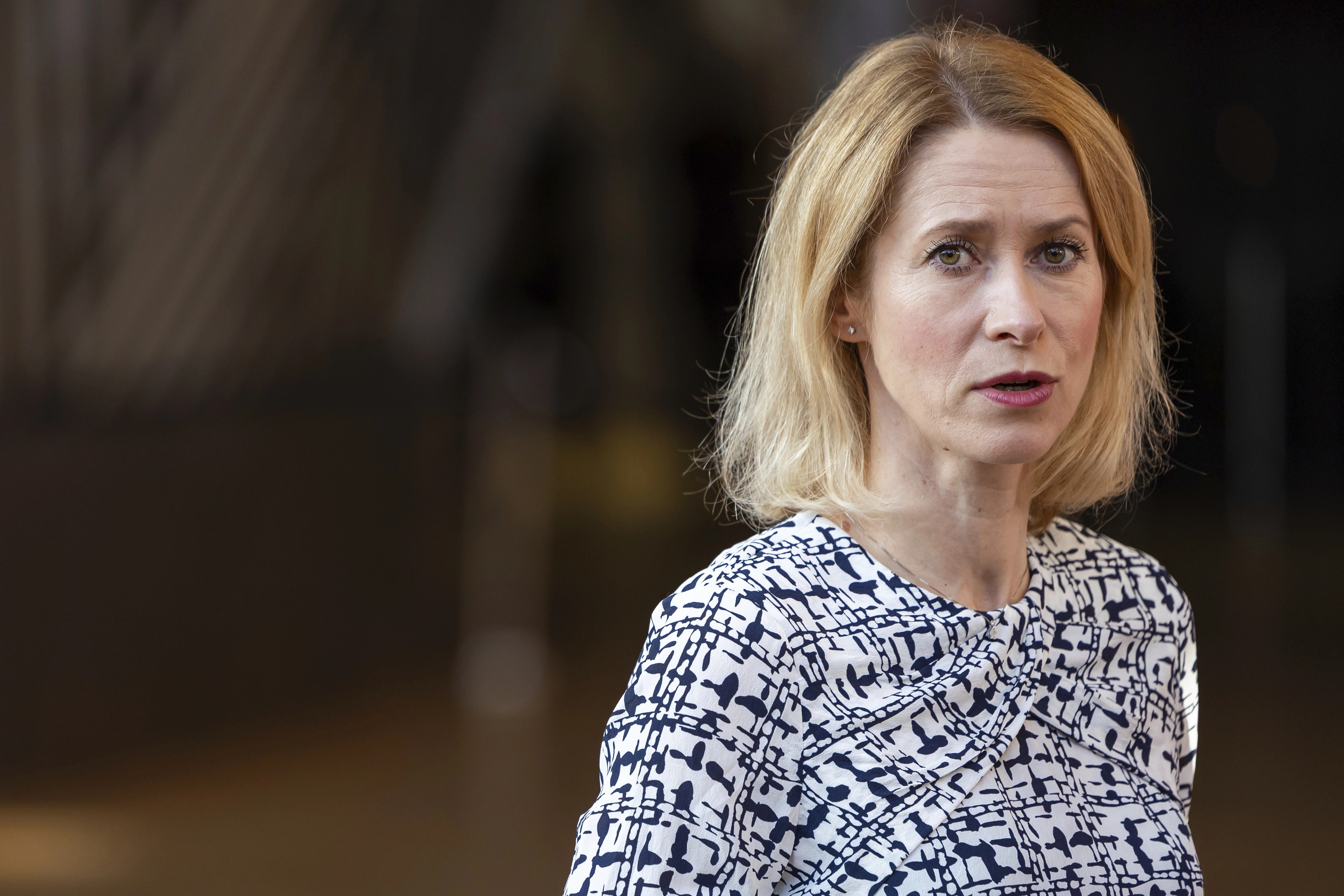 Kallas e quan “jo të mirë” udhëtimin e Putinit për në Hungari për bisedime me Trumpin