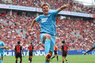 Fisnik Asllani