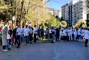 Protestë në Mitrovicën e Veriut, Ellek: Shëndetësia dhe arsimi janë vija të kuqe