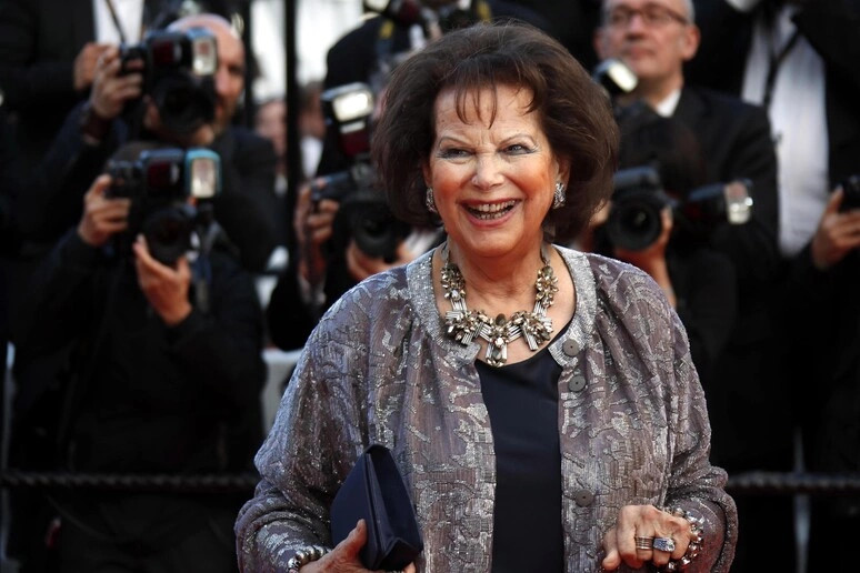 Vdiq Claudia Cardinale, diva e filmit italian