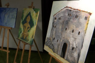 “Artistët për trashëgimi” me vepra temash e teknikash të larmishme vjen si një udhëtim në identitet
