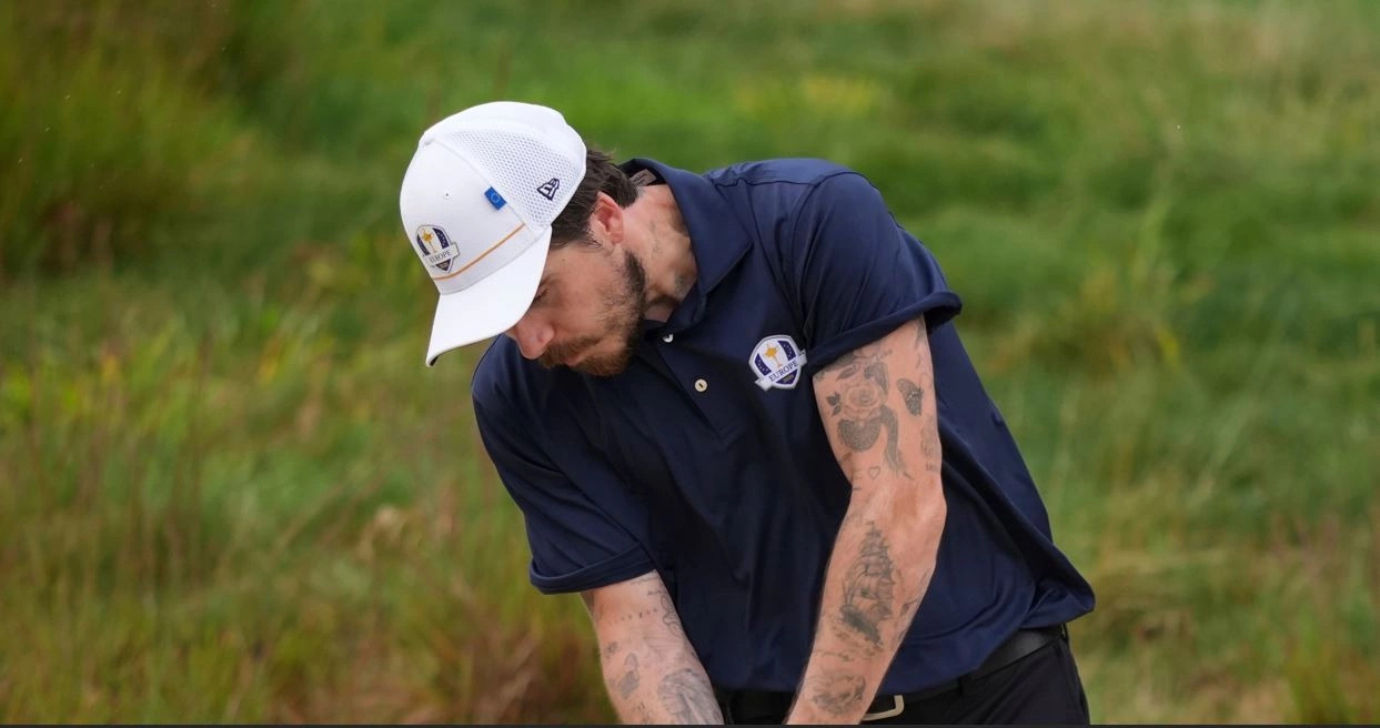 Brooklyn Beckham injoron thashethemet