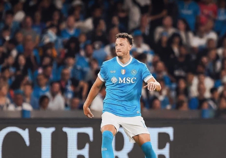 Rrahmani afër vazhdimit të kontratës me Napolin