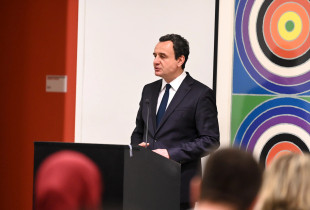 Kurti në SHBA tregon se “çka mund të mësojë bota nga Kosova”