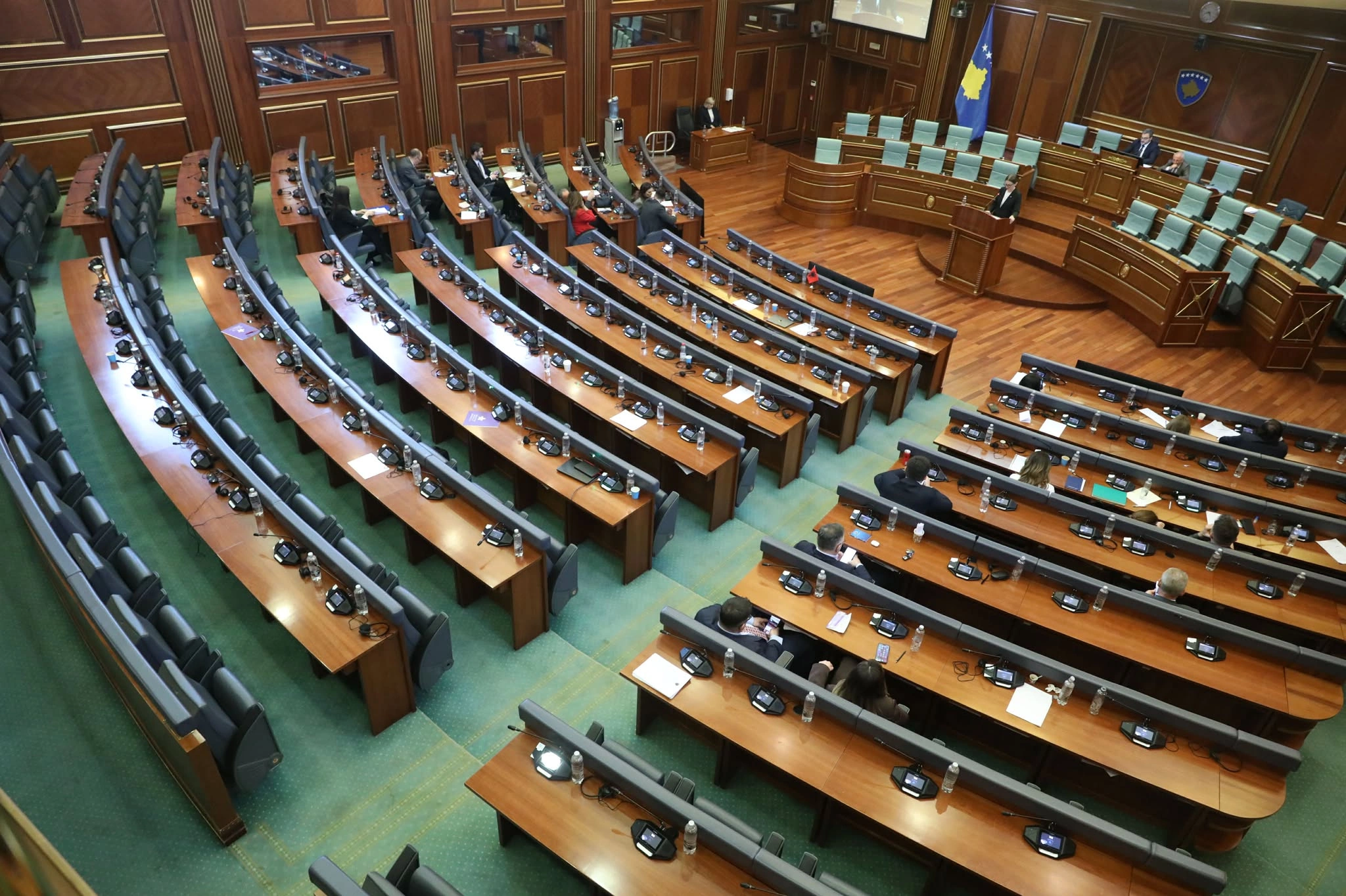 S’ka kuorum për rezolutën e LDK-së për çmimin e naftës