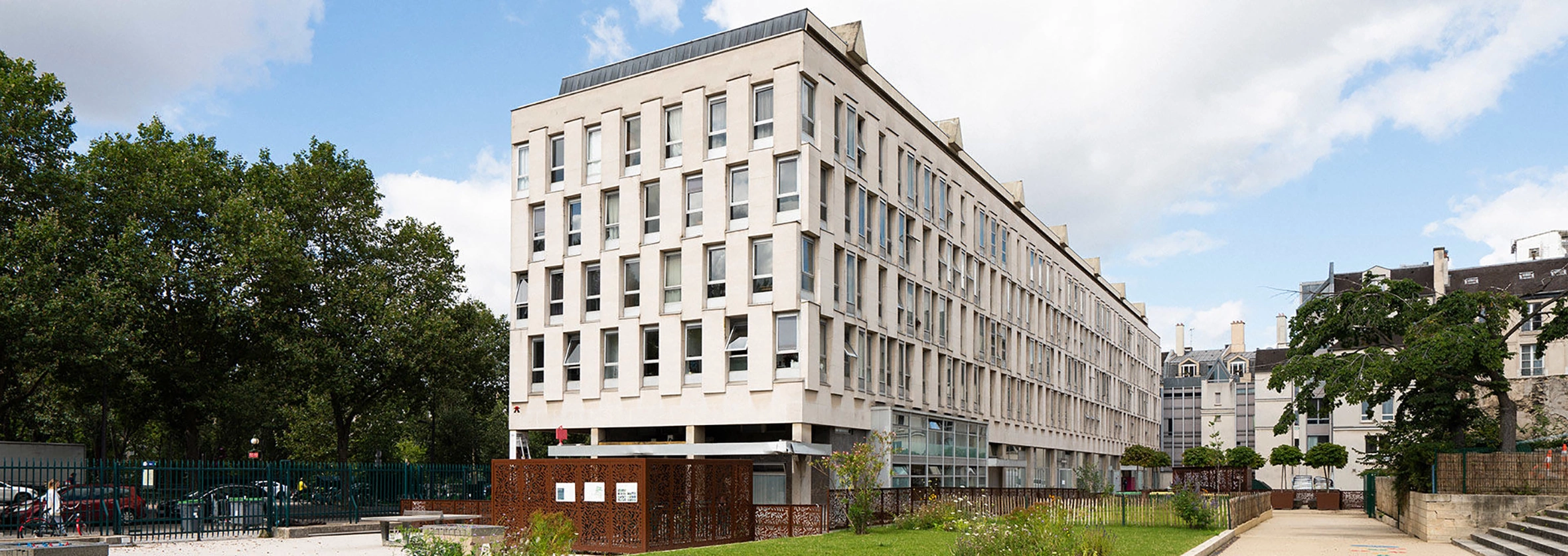 “Cité internationale des arts”