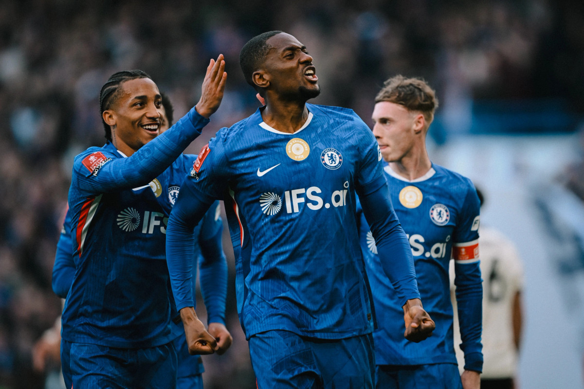 Chelsea kalon lehtësisht në gjysmëfinale të Kupës FA