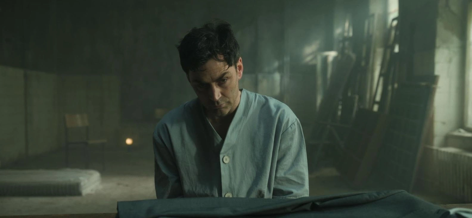 Me një kastë aktorësh ndërkombëtarë e serbë, filmi sjell një histori ku baroni gjerman, Johann von Wagner – portretizuar nga Matthew McNulty, aktor britanik me origjinë gjermane – ka nevojë për transplant zemre