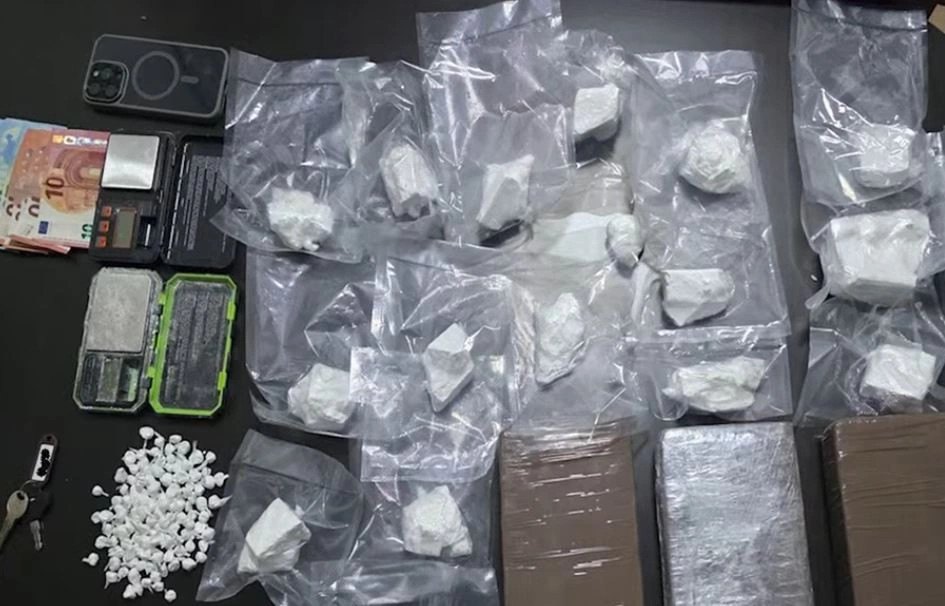 m-kane-kape-tap-tap-i-dyshuari-per-tregti-me-kokaine-mendon-se-u-tradhtua-nga-miqte