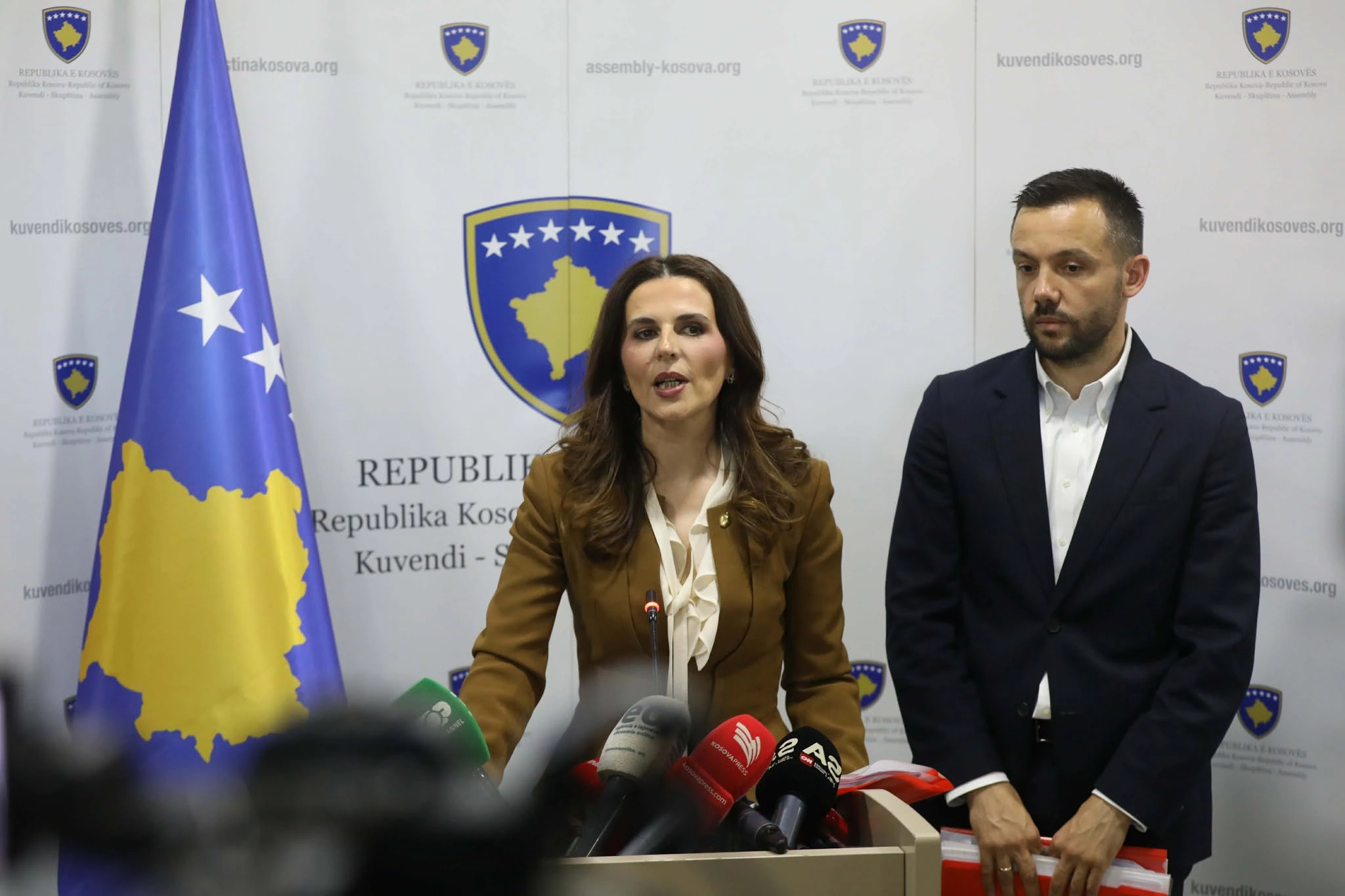 vlora citaku e arian tahiri