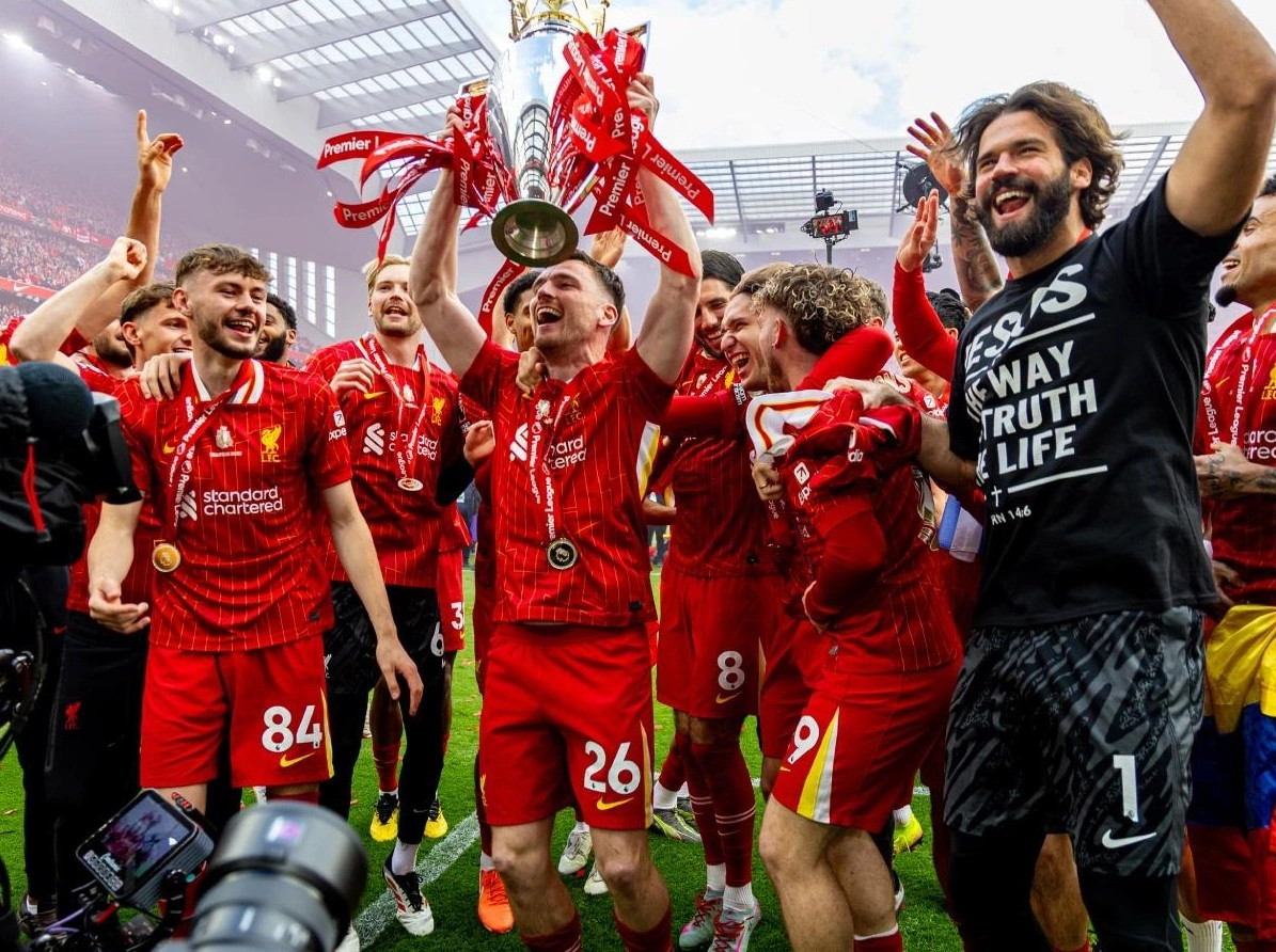 edhe-nje-tjeter-yll-largohet-nga-liverpooli