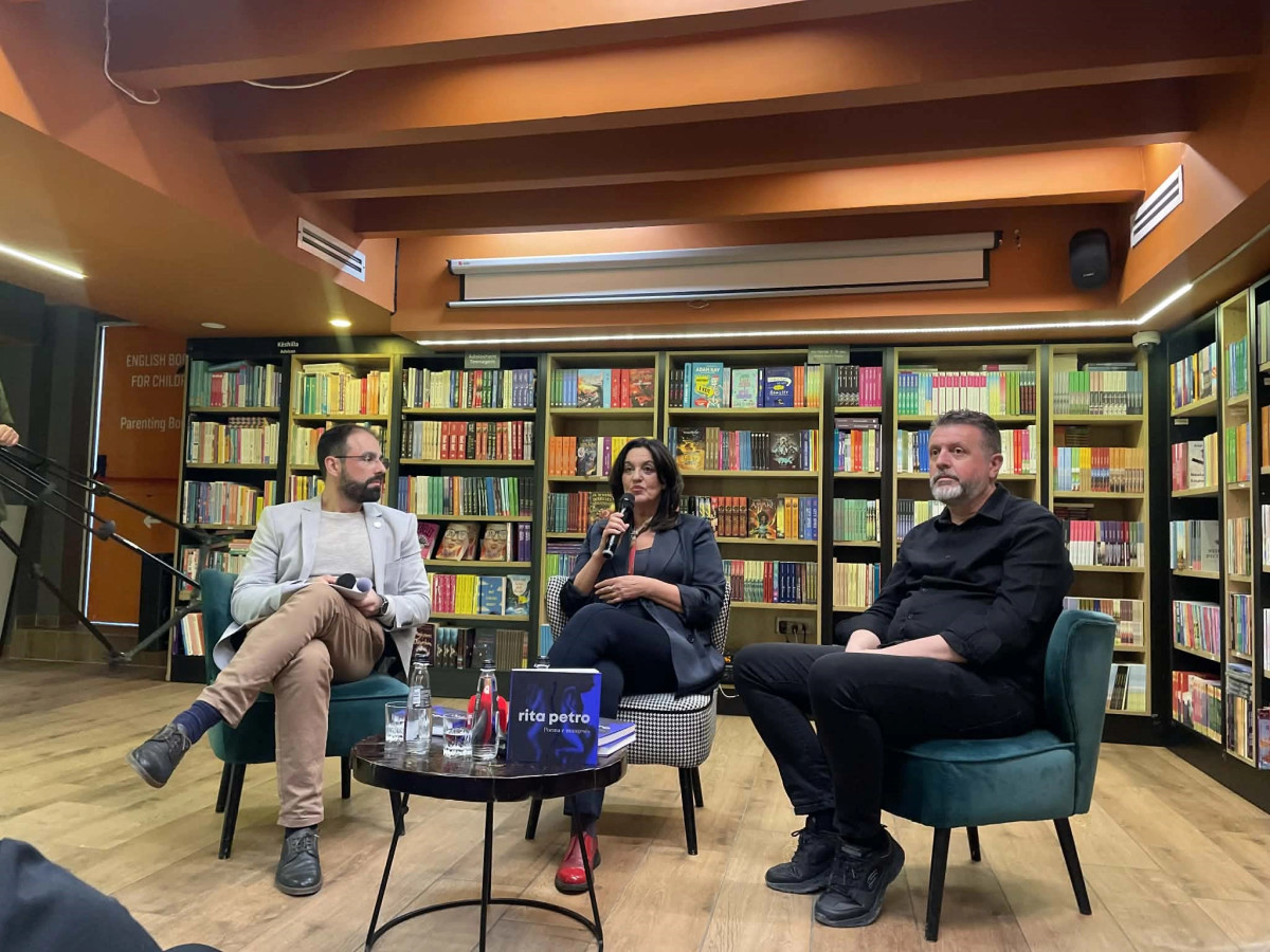 Rita Petro thur  Poemën e mungesës  që sfidon vdekjen