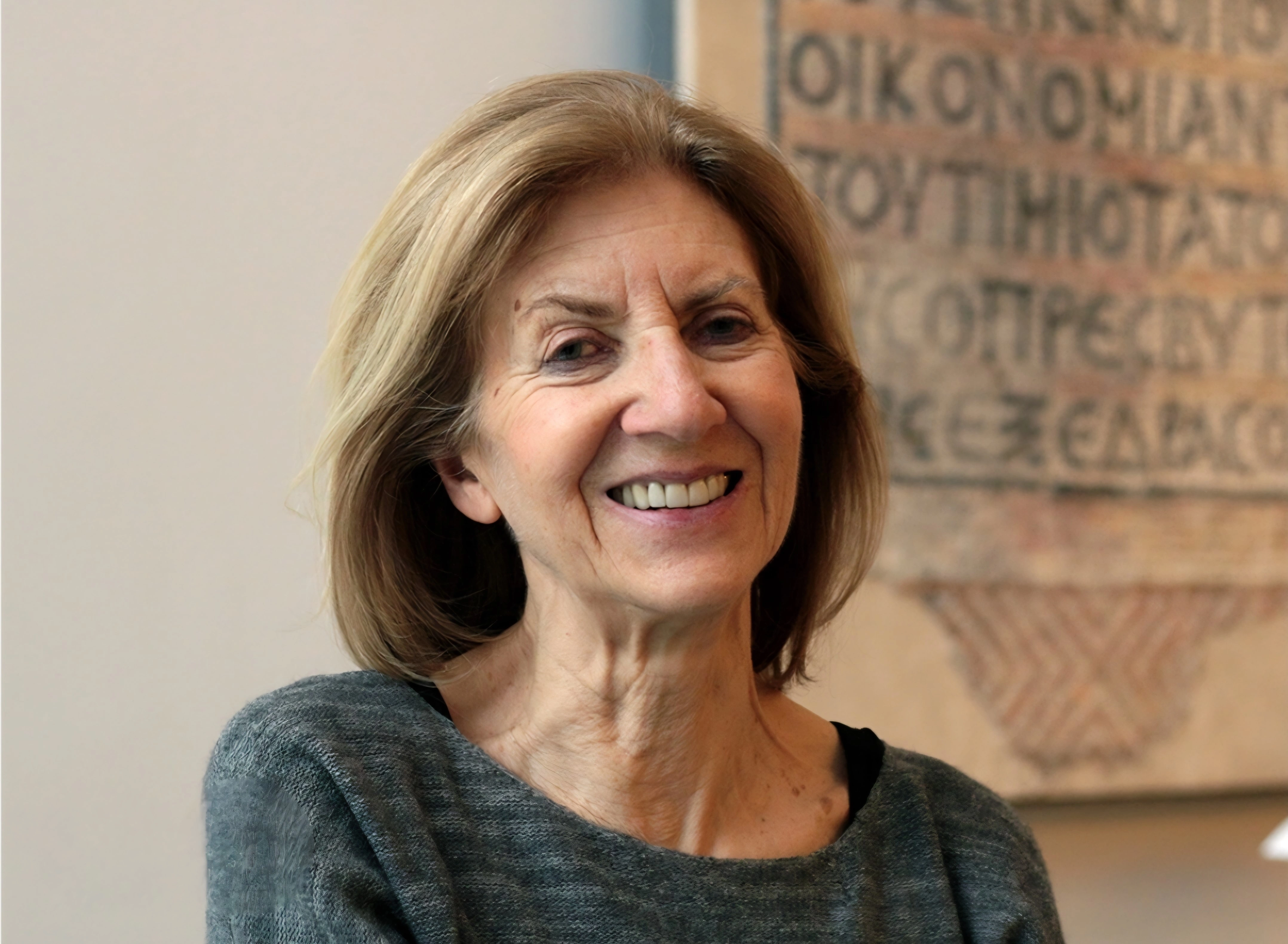 Verena Andermatt Conley: “Kthejini teknologjitë drejt njerëzve dhe botës. Shmangni mbetjet e IA-së dhe kalbjen e trurit.  Mund të bëhet. Dhe mbi të gjitha, nëse është e mundur, shijojeni atë që ju e quani udhëtimi juaj”