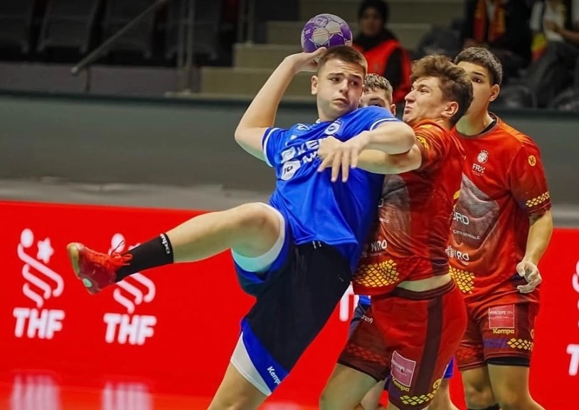 Kosova U-18 hendboll