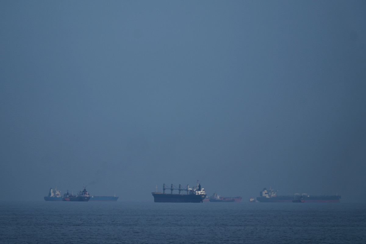 Ushtria britanike  Anijet iraniane hapin zjarr ndaj një cisterne që po kalonte nëpër Hormuz