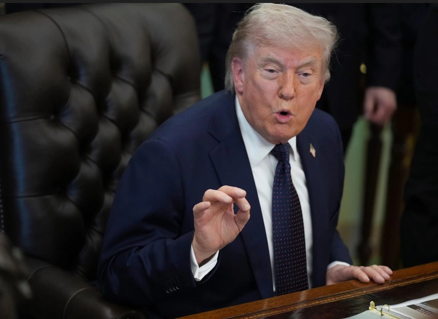 Trumpi thotë se s do të nxitojë t i japë fund luftës me Iranin  përjashton përdorimin e armës bërthamore