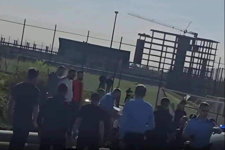 Dy të arrestuar dhe një i lënduar nga përleshja pas ndeshjes Prishtina e Re – Drenica