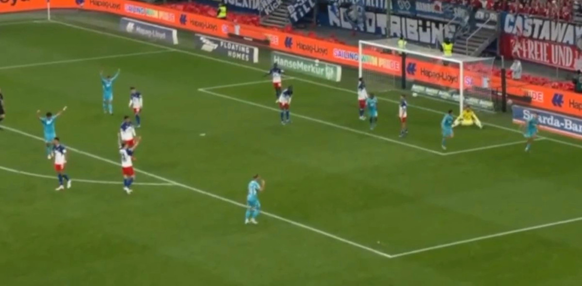 Pas Asllanit  gjurmë lë edhe Albian Hajdari