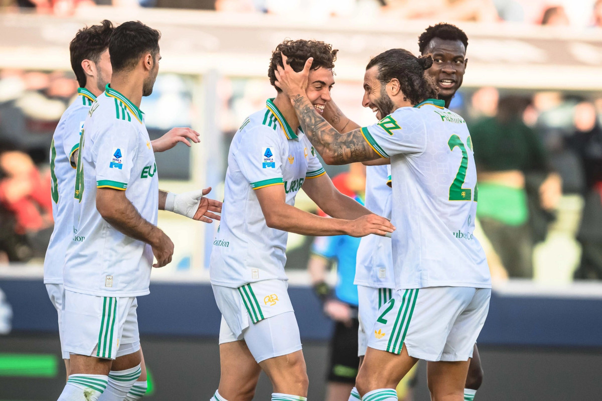 Roma fiton përballjen me Bolognan