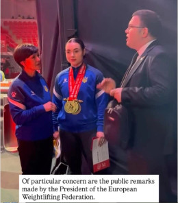 Drejtuesi kosovar i EWF-së kritikohet pasi qortoi ukrainasen që refuzoi të fotografohej me sportisten ruse