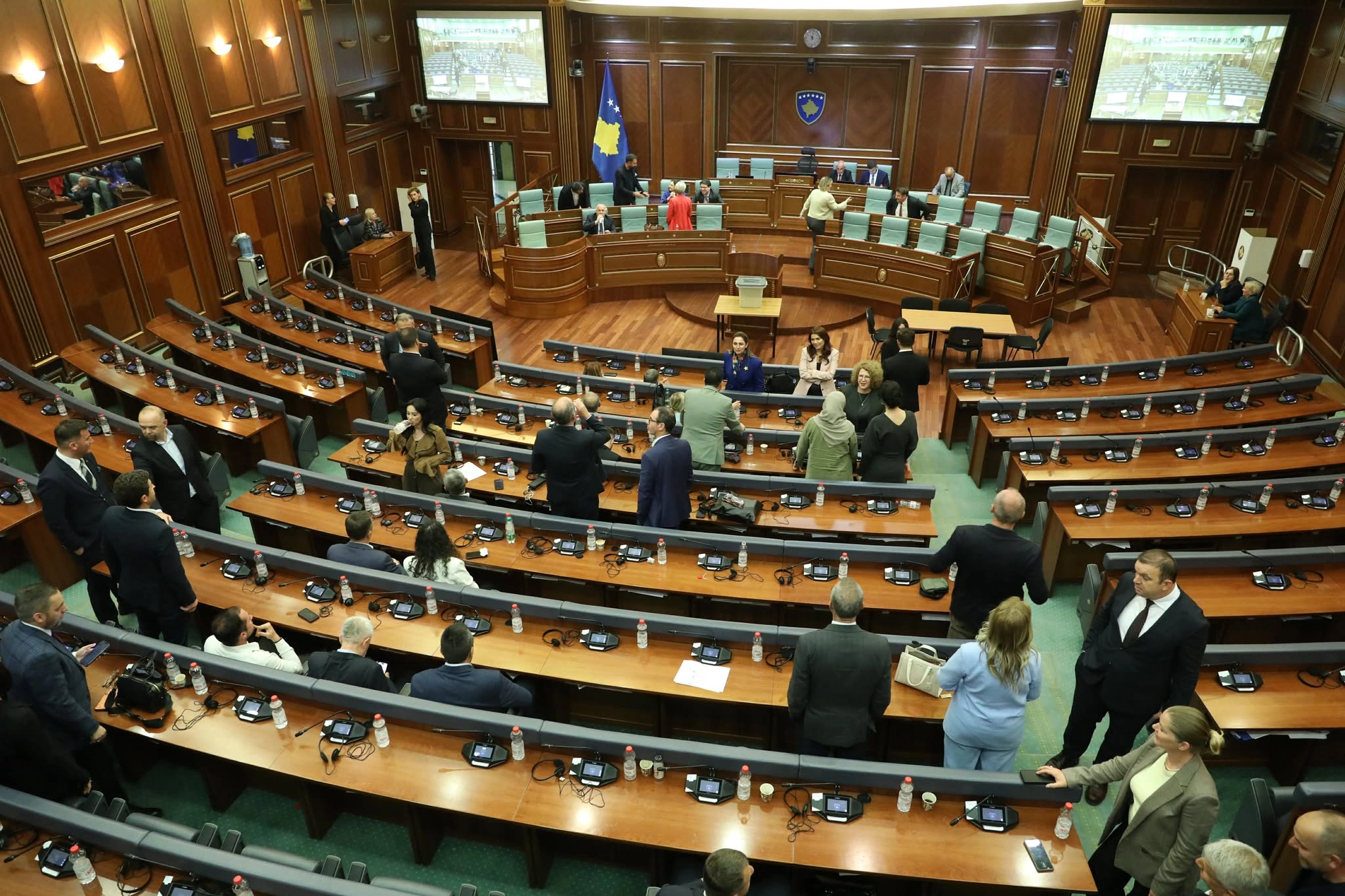 Kuvendi i kosovës presidenti