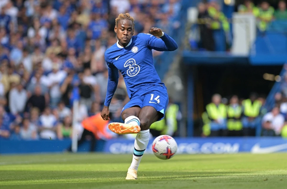 Chelsea defender to join Como