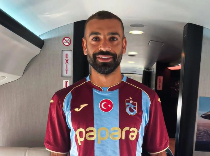 Salah in the Trabzonspor shirt