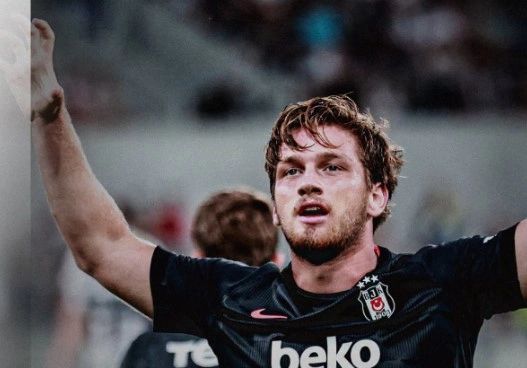 Beshiktashi fiton  Rashica mbeti në stol