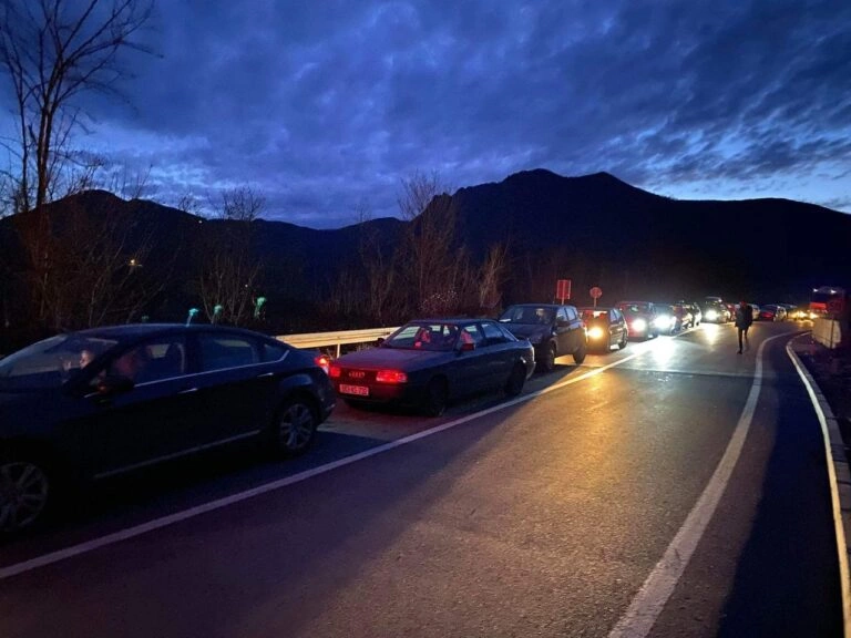Pjesëtari i MUP-it ndalohet në Jarinjë