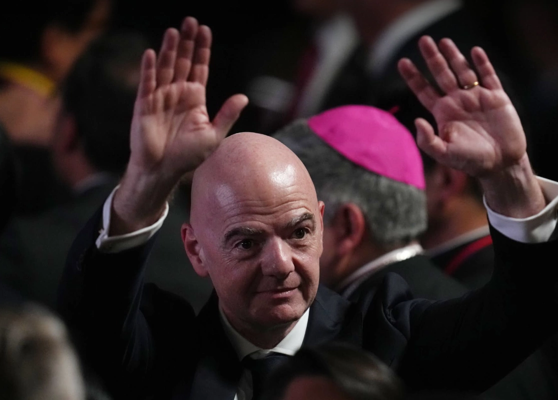 La FIFA critique la campagne visant à destituer Infantino