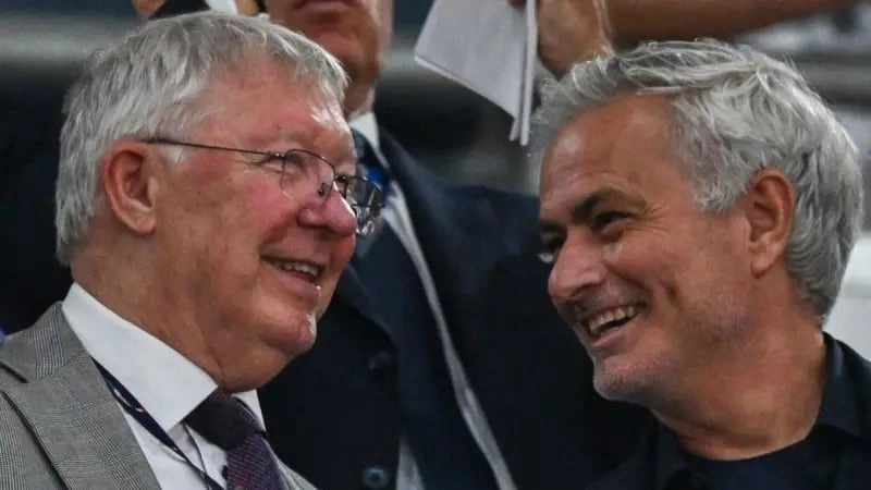 Jose Mourinho dhe Alex Ferguson