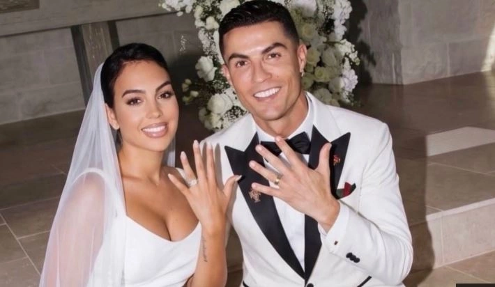 Cristiano Ronaldo konfirmon martesën me Georgina Rodriguez