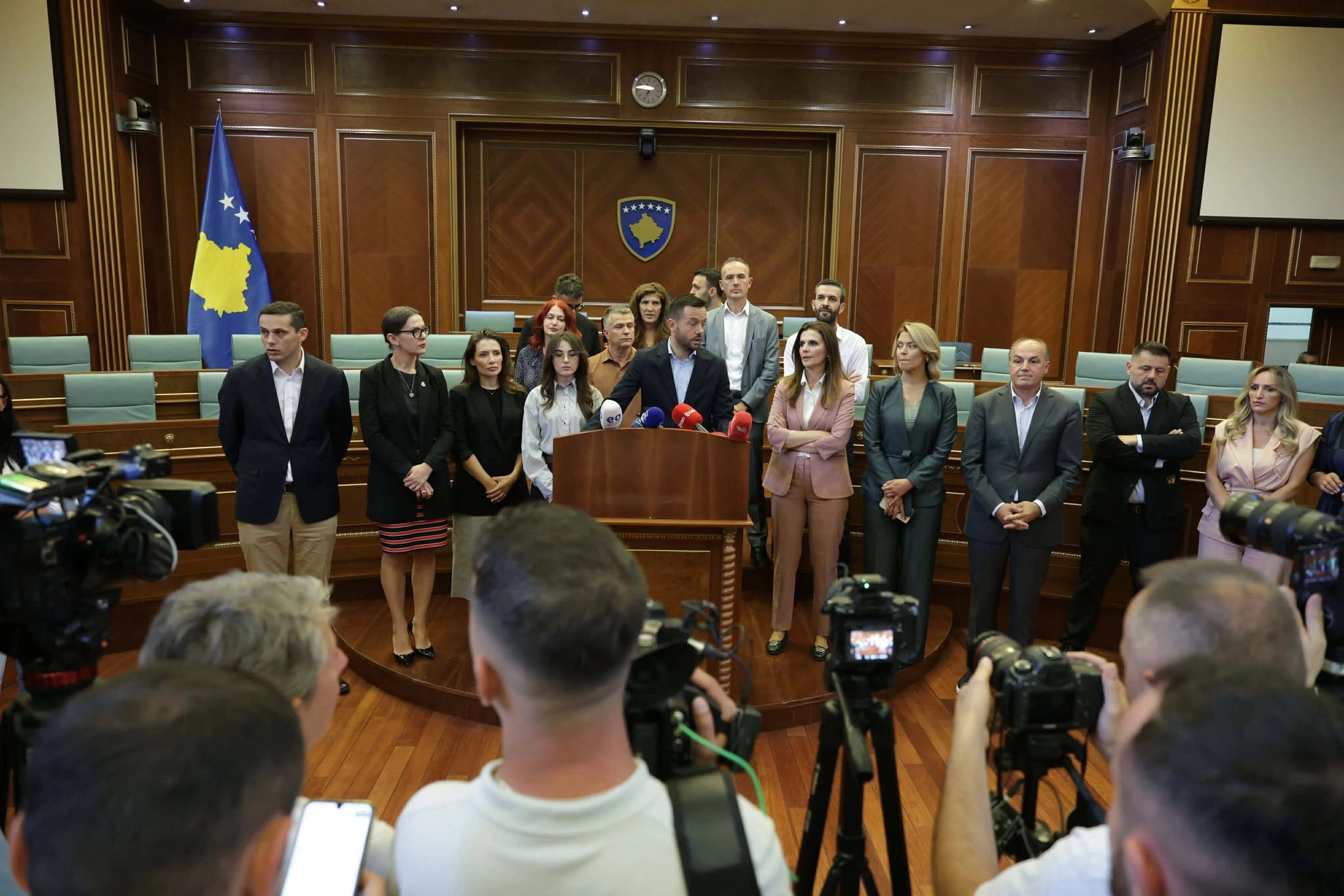 PDK-ja e Aleanca mblidhen në Kuvend