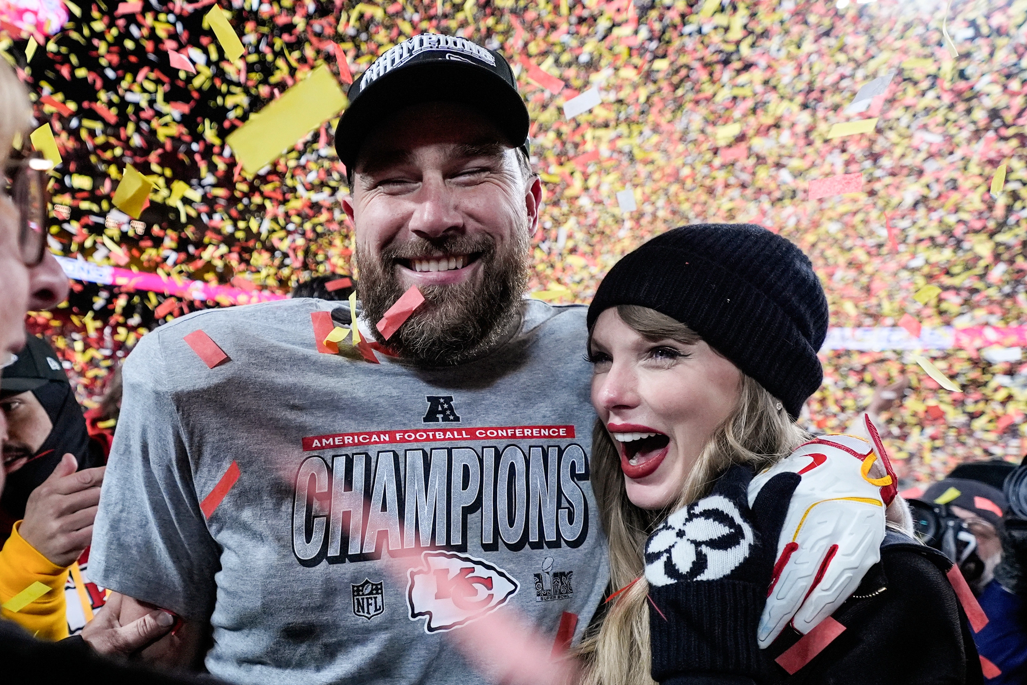 Travis Kelce dhe Taylor Swift