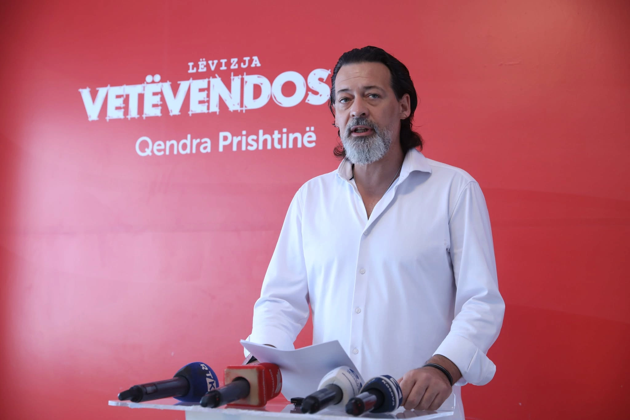 Shefi i grupit të asamblistëve të Lëvizjes Vetëvendosje në Kuvendin Komunal të Prishtinës, Gëzim Sveçla