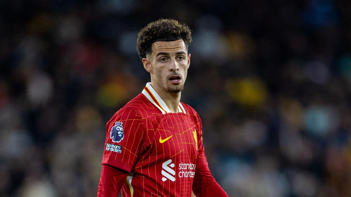 interi-kerkon-futbollist-te-liverpooli