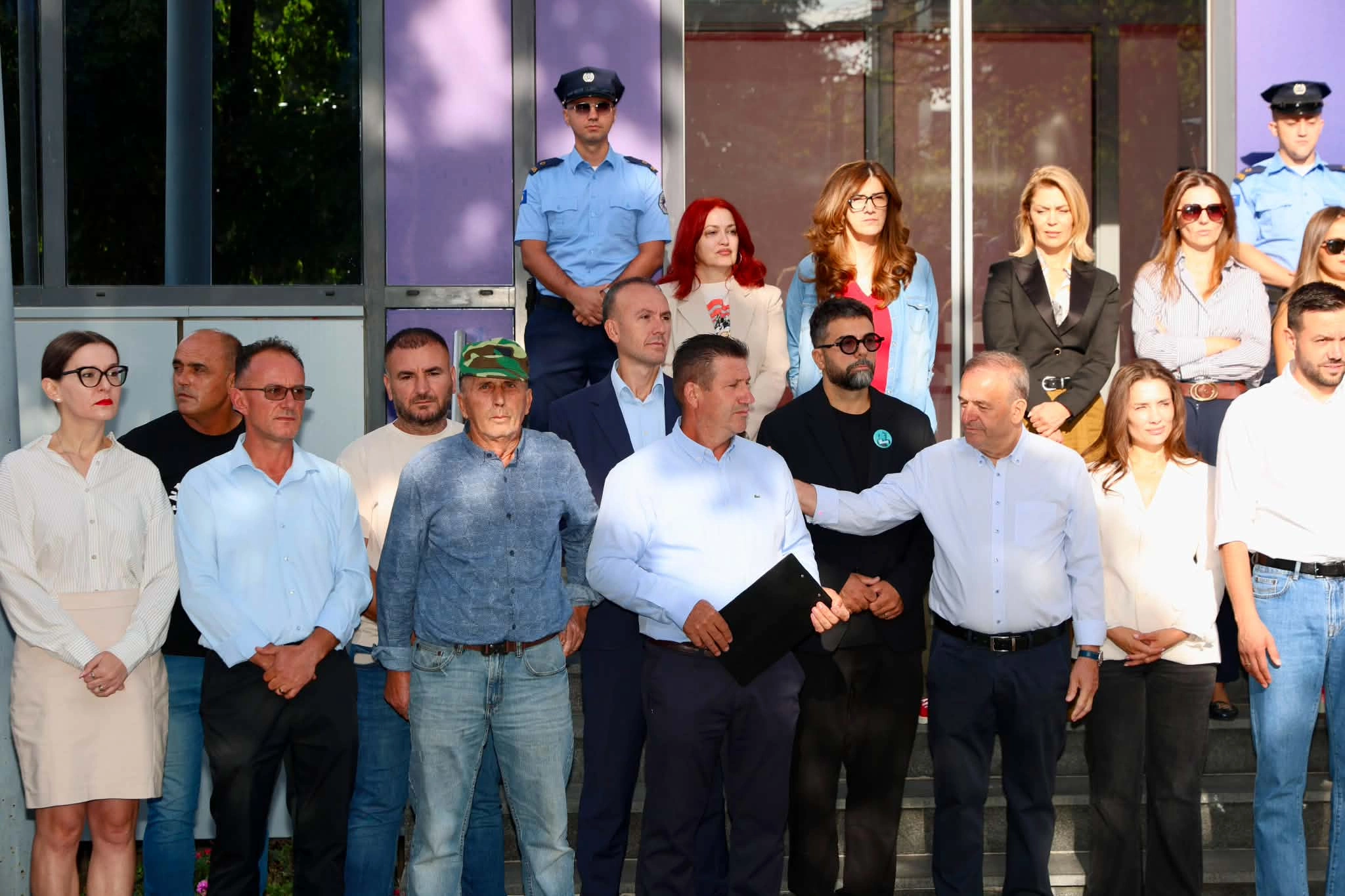 Dita e pestë rresht, deputetët e PDK-së sërish para Qeverisë