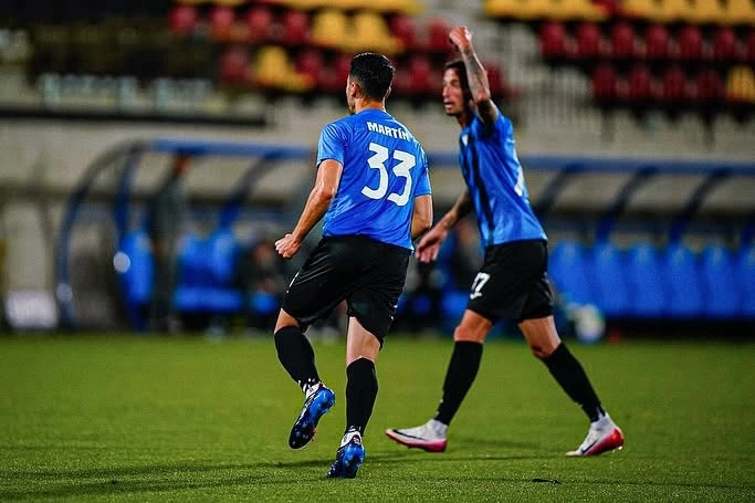 Inter