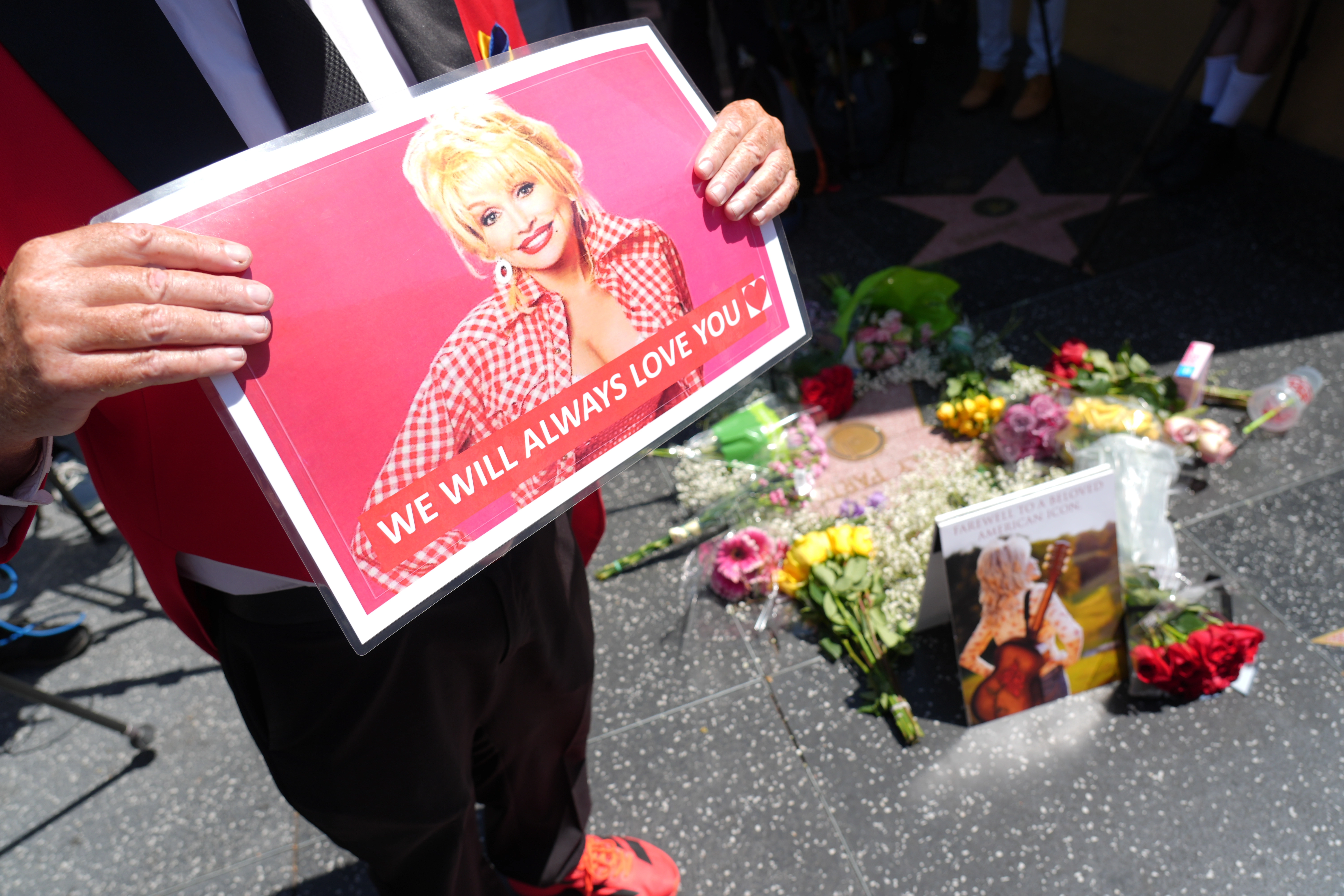 Homazhe për ikonën e muzikës country, Dolly Parton