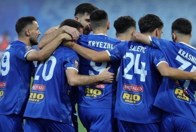 Prishtina e fiton derbin ndaj Llapit