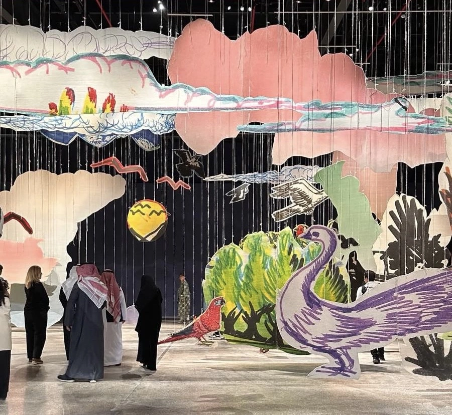 Petrit Halilaj ngjyros ëndrrat e thirrjet për liri në Arabinë Saudite