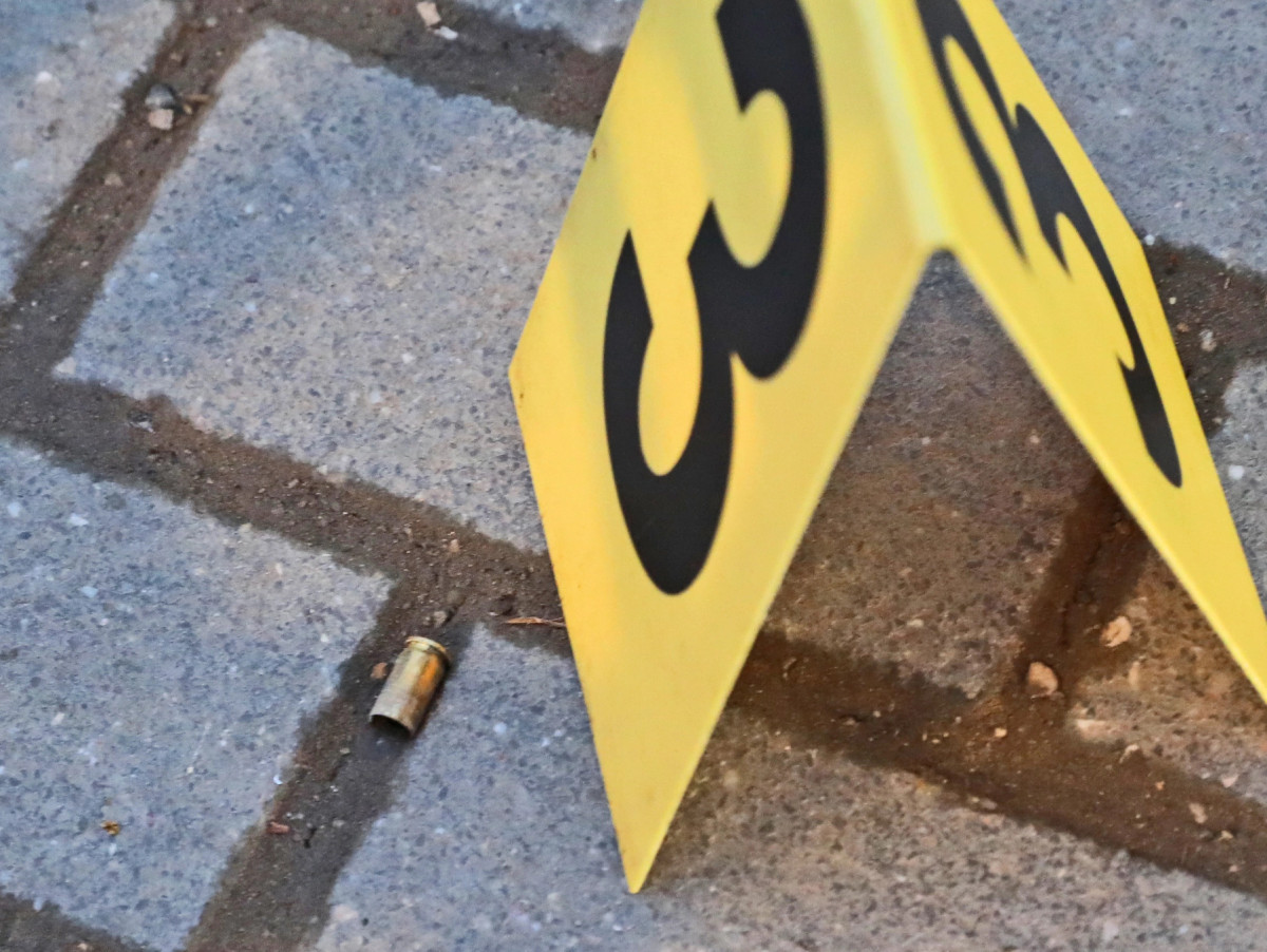 Një i vrarë dhe një i plagosur në Gjakovë  i dyshuari në arrati