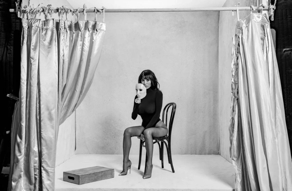 Kanye West pagoi që Bianca Censori të shkonte në rehabilitim