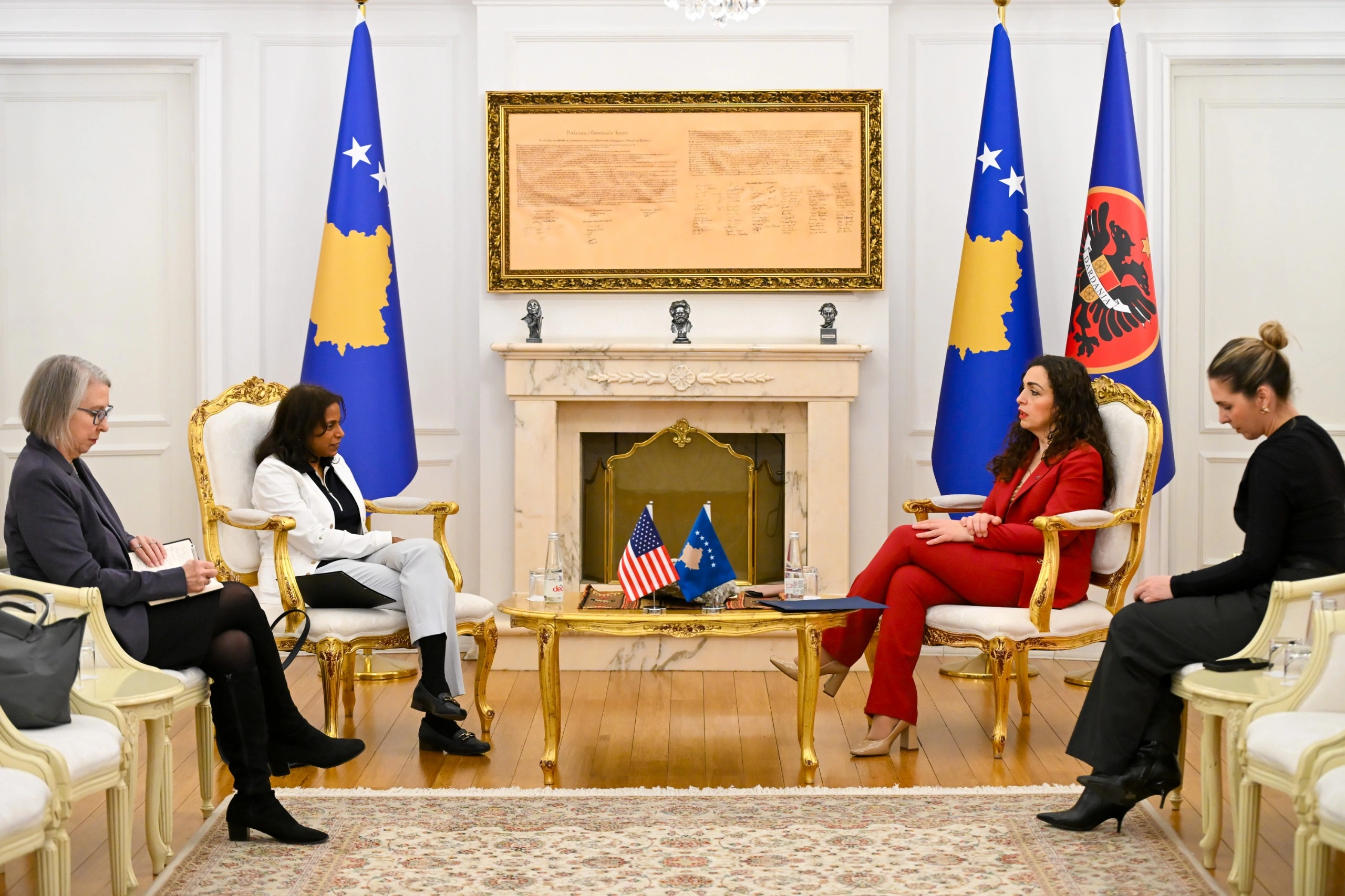 Vjosa Osmani - Anu Prattipati