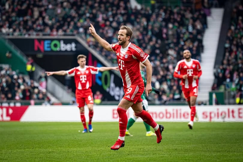 Bayerni vazhdon marshin drejt titullit