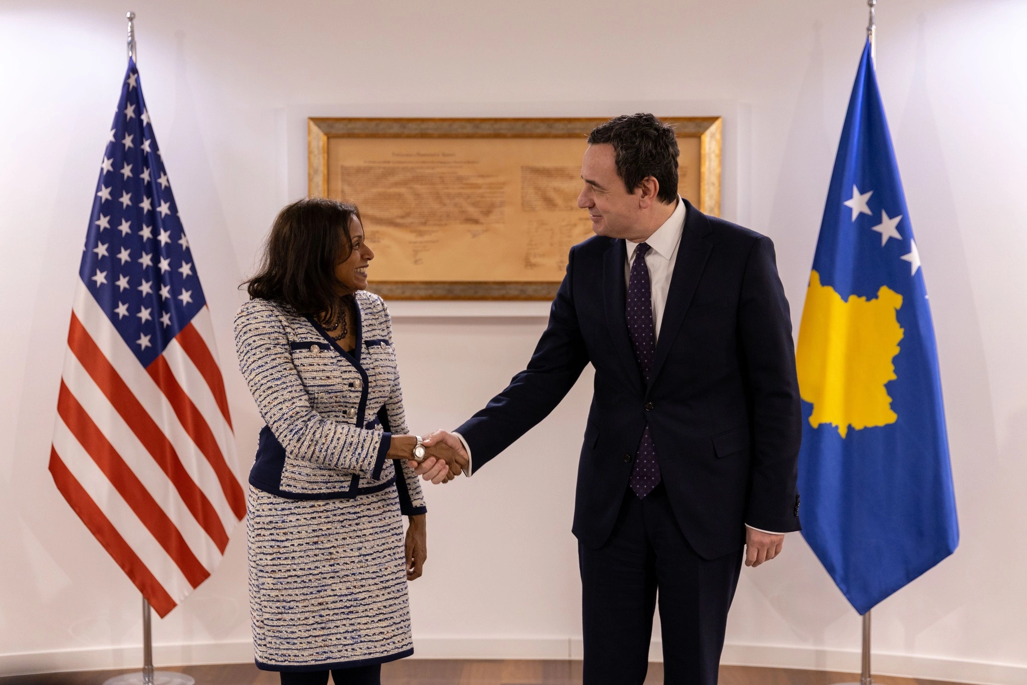 Anu Prattipati dhe Albin Kurti