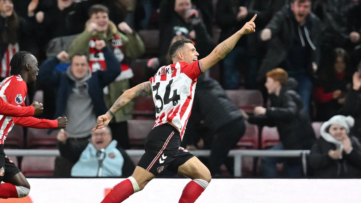 xhaka-kthehet-te-sunderlandi-te-lumtur