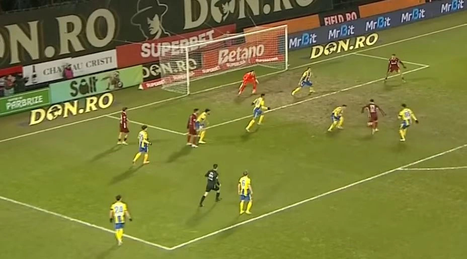 Korenica shënon gol në fitoren e Clujit