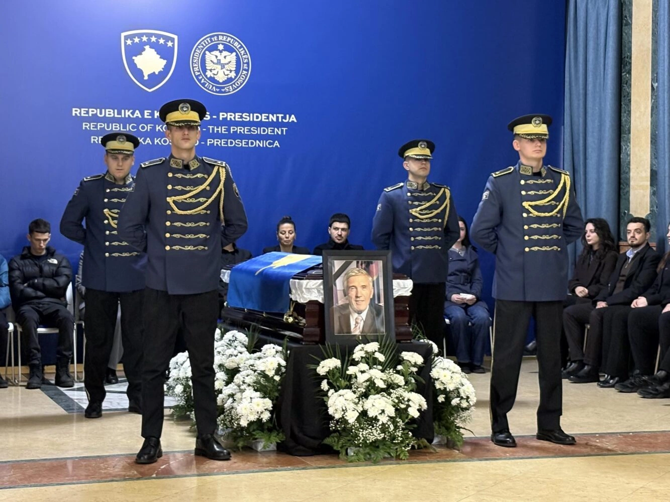 Homazhe per Nexhat Dacin